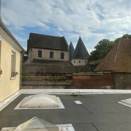 Appartement Hyper-Centre Vue Cathedrale Beauvais Exterior photo